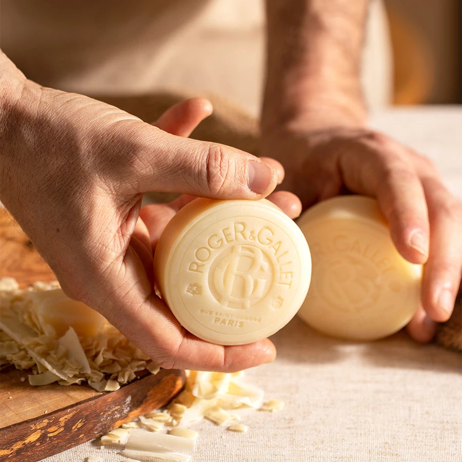 ROGER&GALLET Saponetta di Benessere 100 g Fleur de Figuier - ROGER&GALLET Saponetta di Benessere 100 g Fleur de Figuier